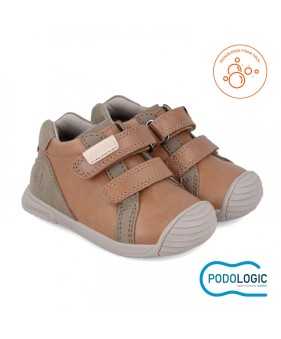 Bota Marrón Piel Bebé Niño Biomecanics | Envío Gratis +35€